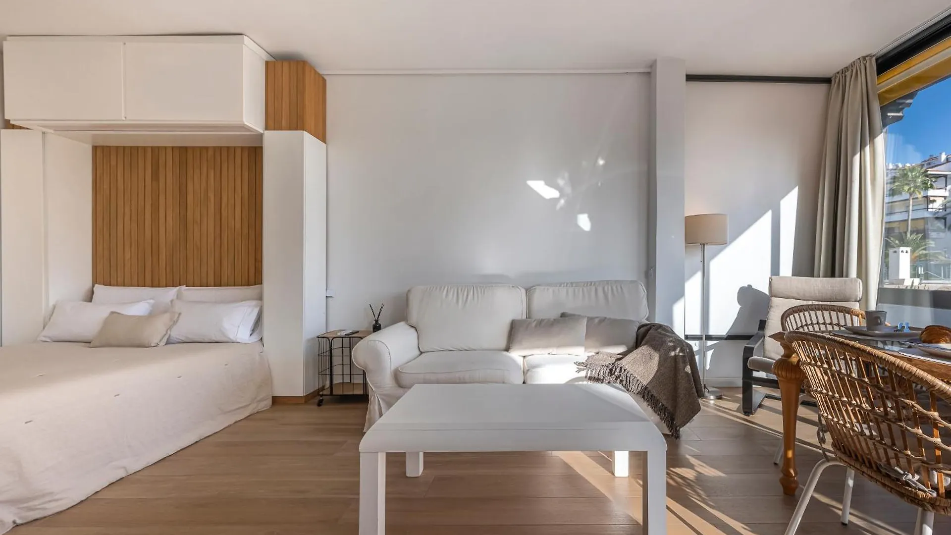 ✺Fenomenal Estudio En Milla De Oro✺Piscina✺Parking 마르베야