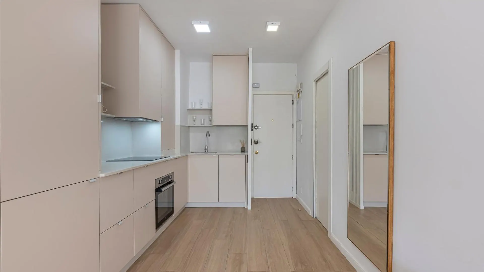✺Fenomenal Estudio En Milla De Oro✺Piscina✺Parking 마르베야 아파트